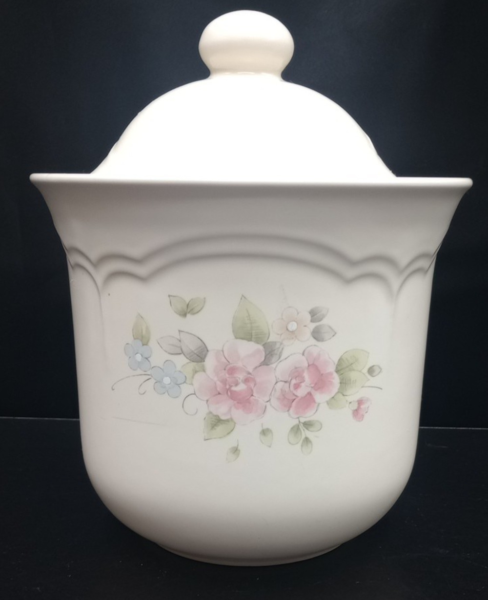 Pfaltzgraff Tea Rose 2 1/2 Qt # 507 Large Canister & Lid 9 5/8" Tall With Lid